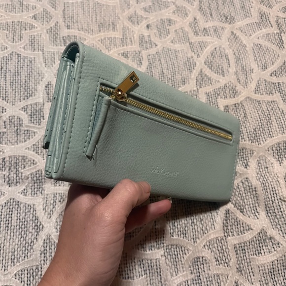 Wallet - Picture 3 of 3